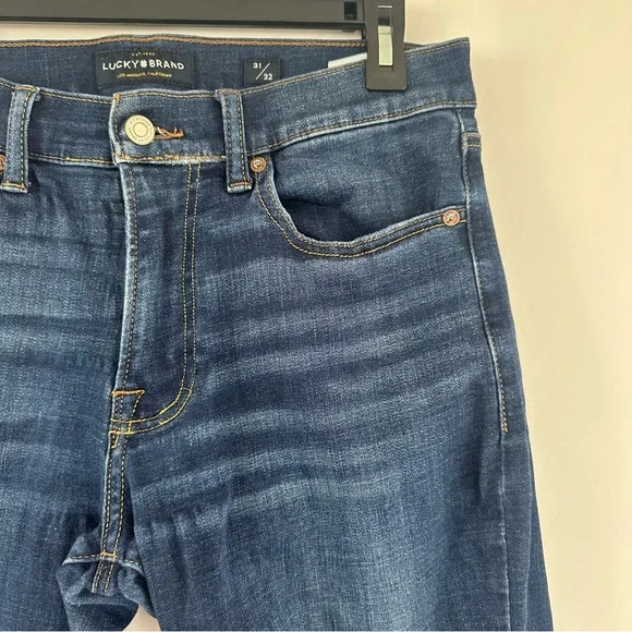 Men's Lucky Brand Blue Jeans Size 31/32 - Picture 3 of 7